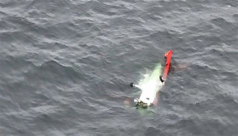Hawaii-bound plane crashes off Half Moon Bay coast
